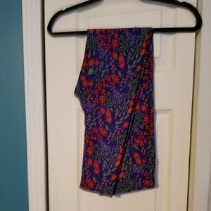NWOT Lularoe TC Leggings
